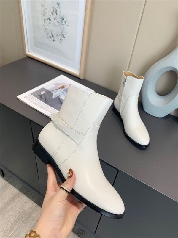 

Hot Fall Winter Popular Oreo Mid-Long Stretch Women Sneakers Outsoor Casual Brand Shoes Warm Ladies Lace Socks Shoes Boots, 03