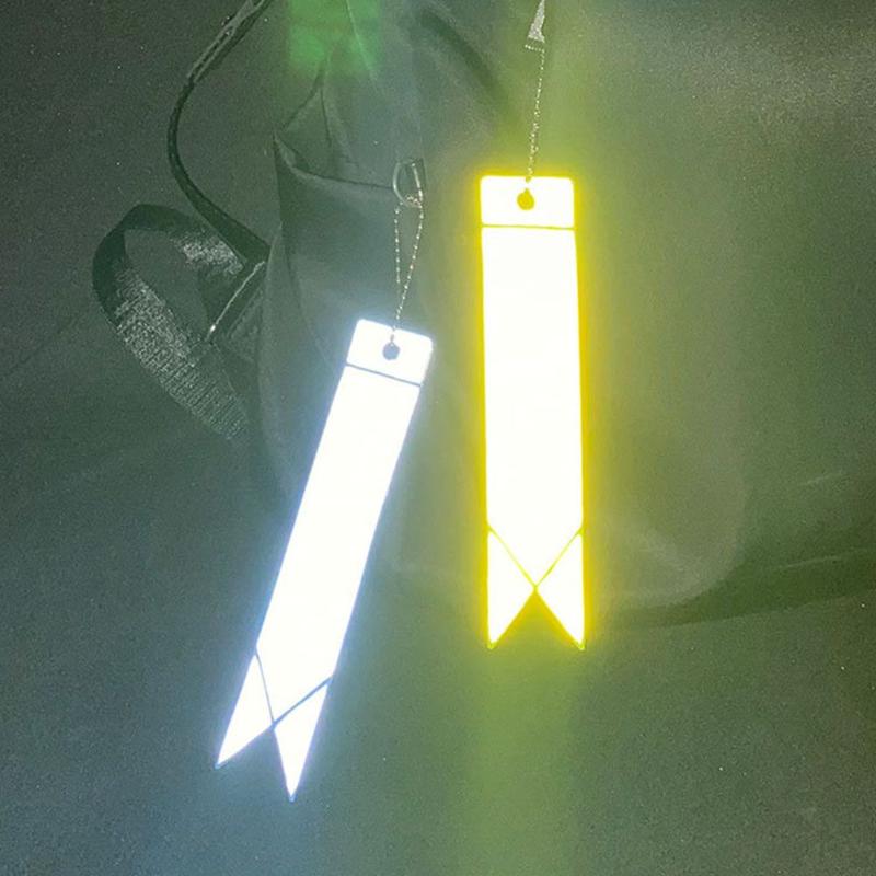 

Keychains 1PC Reflective Safety Protection Bag Pendant Key Ings Candle Lights Streamer For Traffic