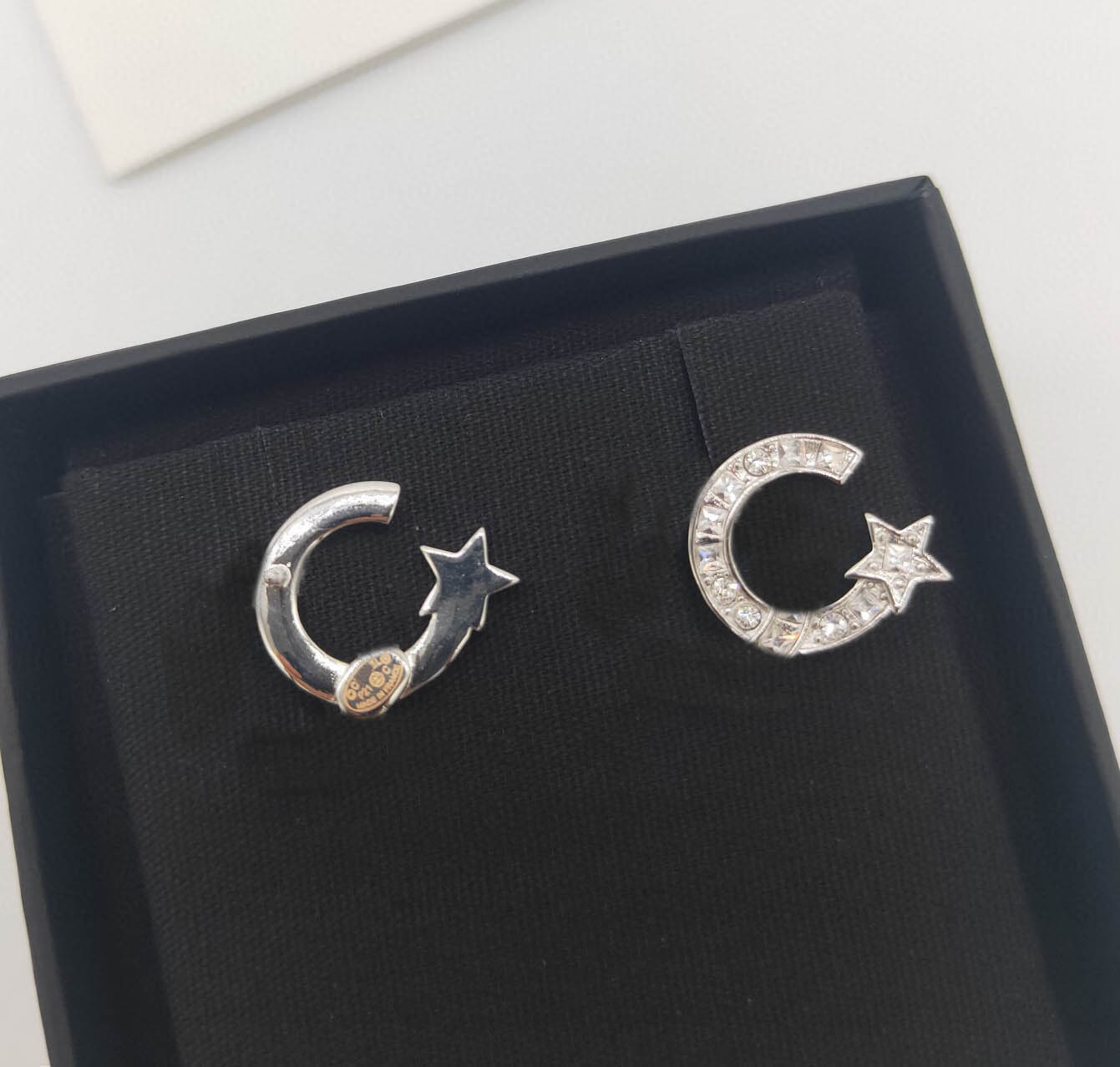 

2021 Fashion style Top quality stud earring with sparkly diamond and star shape for women wedding jewelry gift have box PS4756, Golden