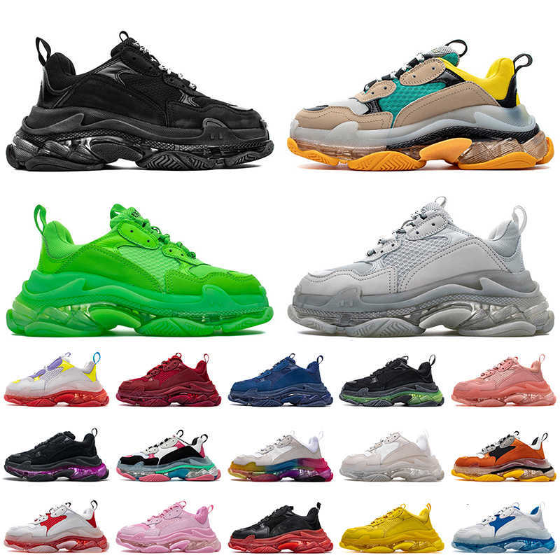 

Wholesale Triple s Sneakers Women Mens Luxurys Designers Run Shoes Fashion Crystal Bottoms Pairs 17FW Clear Sole Vintage White Black Volt, A49 36-40