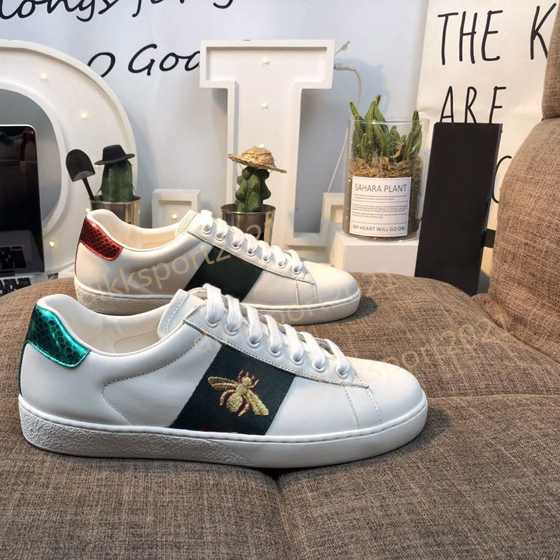 

2021 Men Women Dress Shoes Casual Shoe Top Quality Bee Snake Tiger Genuine Leather Fashion Flats Bottoms Lover Sneakers With Box, 17
