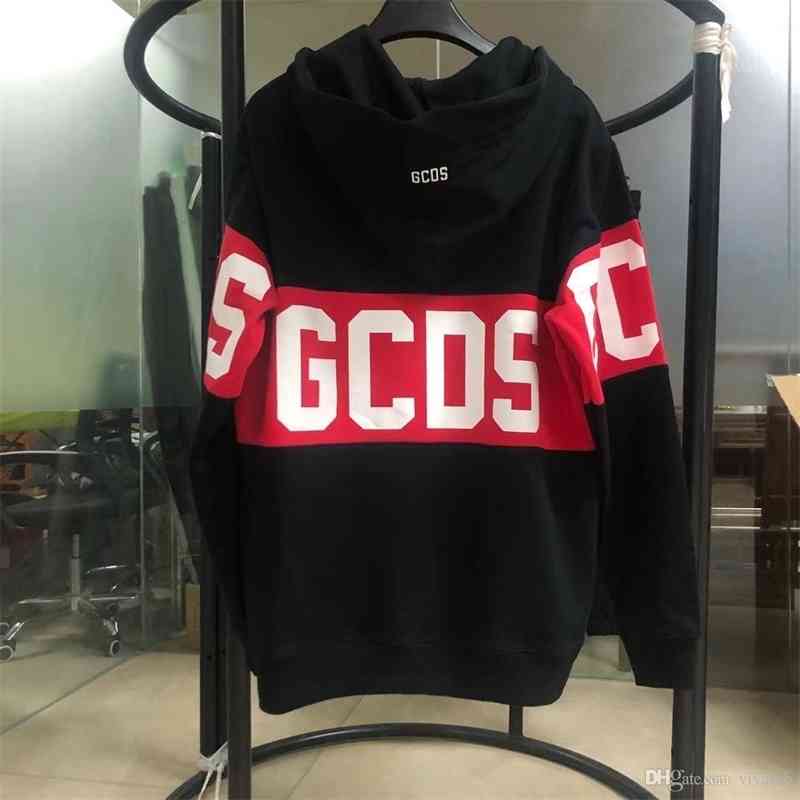 

Hot Brand GCDS TSHIRT TOTAL COTTON OVER SIZE COLOR WHITE, Black