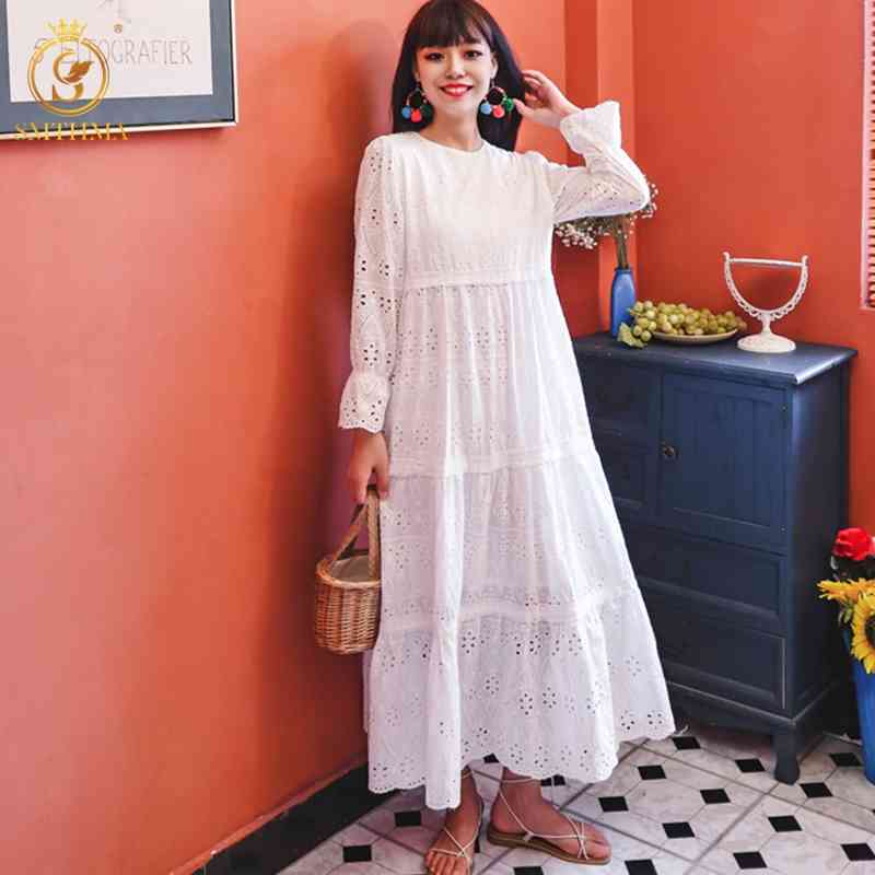 

Spring Female Long Sleeve Lace Hollow Out Dress Robe Women's High-Quality Embroidery Maxi Holiday Clothes 210520, Photo color