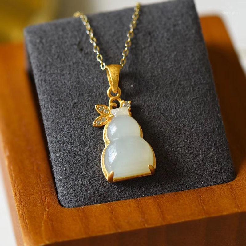 

Silver Natural Hetian White Jade Small Gourd Pendant Necklace Delicate Cute Fresh Women Vintage Brand Jewelry Chains