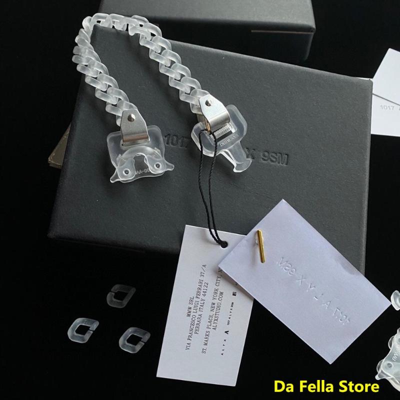 

Link, Chain 2021 ALYX TRANSPARENT BRACELET Men Women 1017 9SM Bracelets High Quality Moulded Plastic Buckle Made In Italy