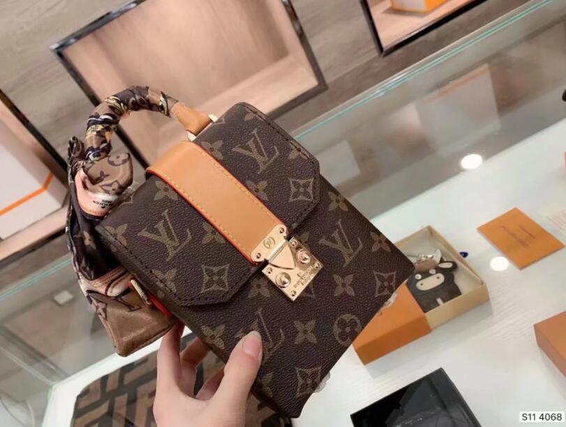 

LV LOUIS Handbags VITTON ONTHEGO Shoulder Bags Women Leather Luxury Designer Handbag Female Fashion Messenger Crossbody Bag Purse L, Red;black