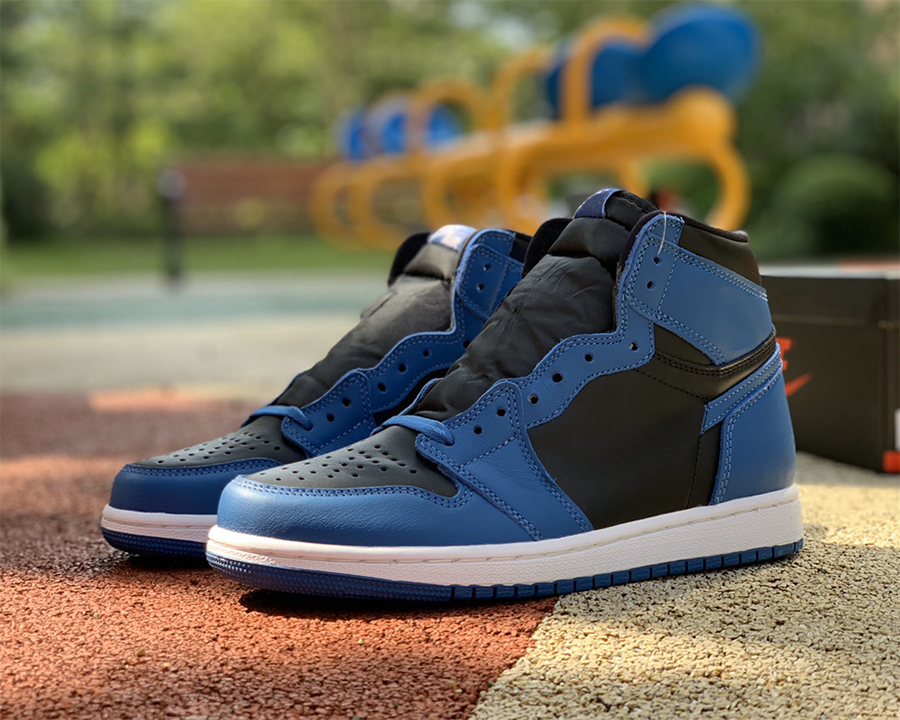 

Shoes Basketball Jumpman 1 High OG Dark Marine Blue Black White Mens Womens Sports Sneaker original, #1