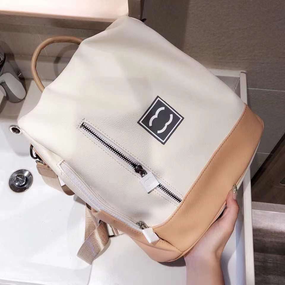Fleur classique 7A Mode C Sacs Moyen Épaule Back 2021 Nouveau réseau Rouge Loisirs Sac de sport Sac à dos Grand Capacité Étudiants