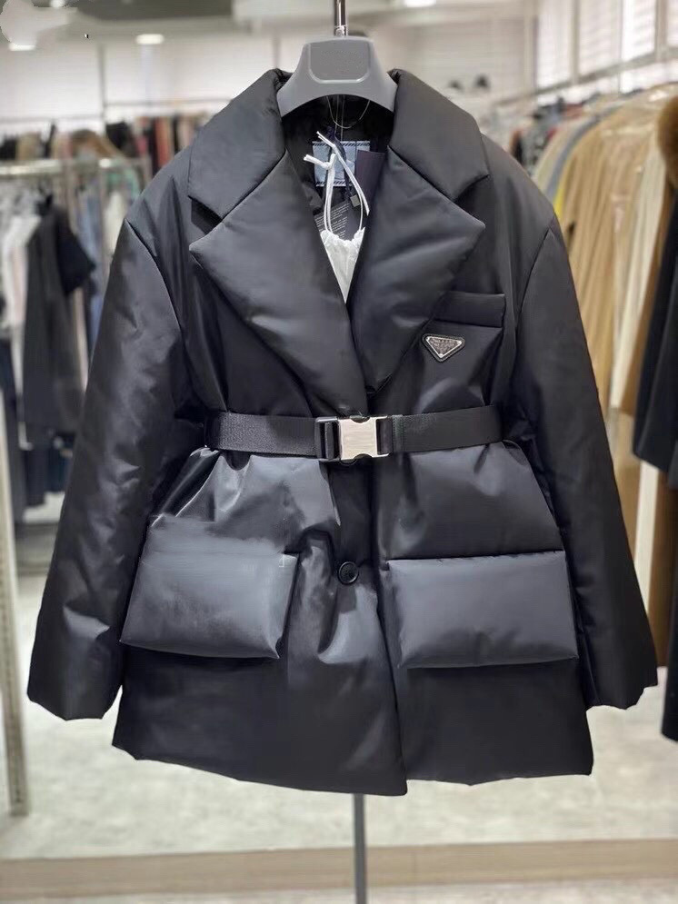 

Women' Down jacket, womens belt, brand top, long sleeve, lapel, all black, casual style, winter series, af6219
