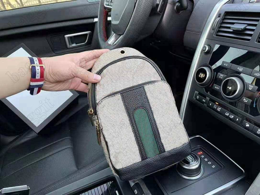 

Outdoor Sling Bag Inclined Shoulder Bag Printing Color Italy Brand Green and Red Stripe Chest Pockets Cross Body Mens Designer Handbags Cros