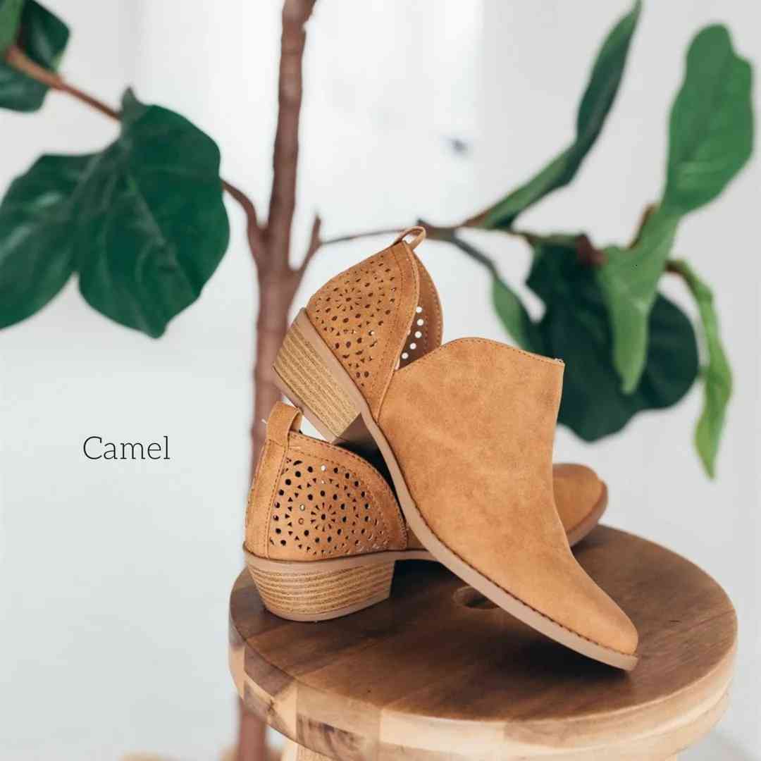 

Boots STAN SHARK Women Shoes Retro High Heel Female Slip on Mid Heels Casual Botas Mujer Booties Feminina Size -43 OHRG, Beige