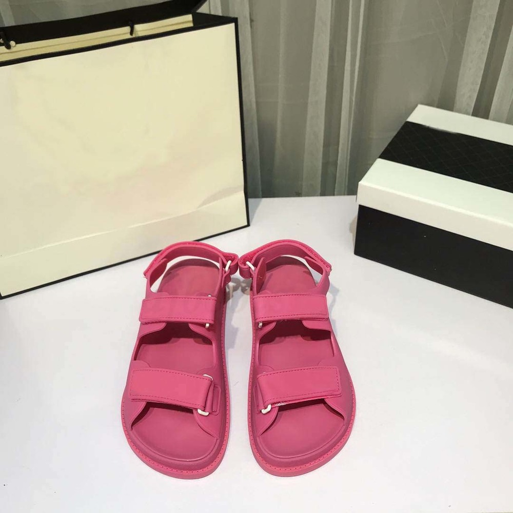 

women 2021 fashion new Luxury slides Crystal Calf leather quilted Platform sandals shoes Designer sapatos Flat sandalias size 36-40 #598 {ca, Black