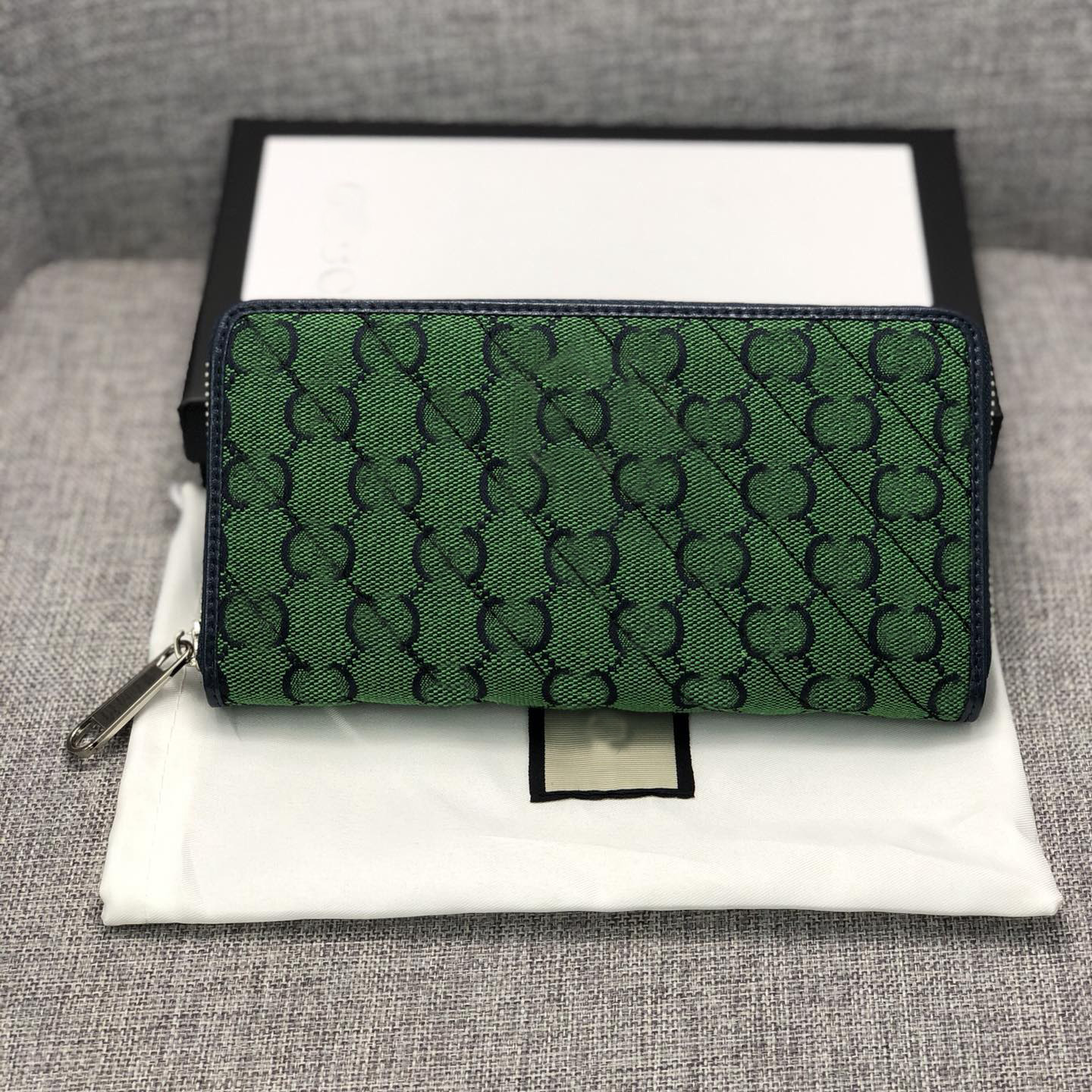 

High quality long wallet fashion retro four color capacity business credit large note card slot classic zipper bag, Lavender