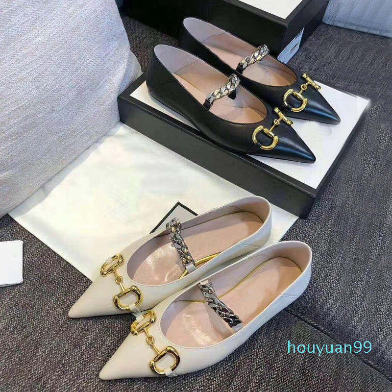 2021 Été Nouveau designer femme robe chaussures en cuir Chaussures pointues en métal Lettre de luxe Lady Flat Chaussures décontractées taille 35-