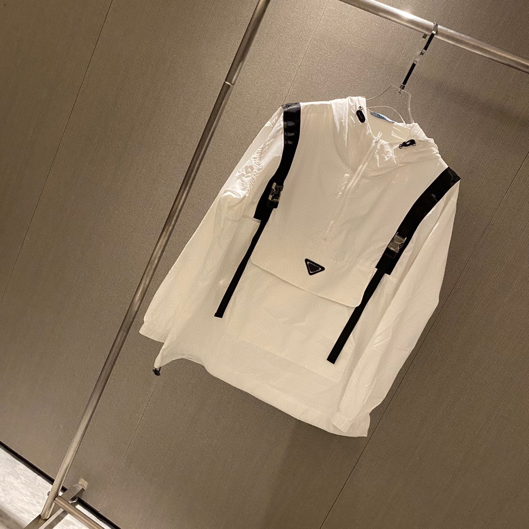 

unisex 21ss men and women designers hoodies material comfort warmth3D Summer sunscreen limited edition Comfortable breathable jacket, Black