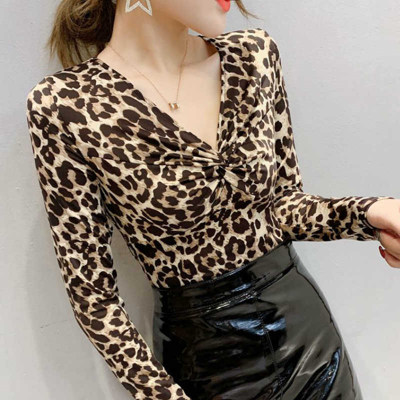 

Blusas Mujer De Moda Slim Sexy V-neck Blouse Long Sleeve Blouse Women Print Leopard Blouse Shirt Women Tops Clothes C859 210602