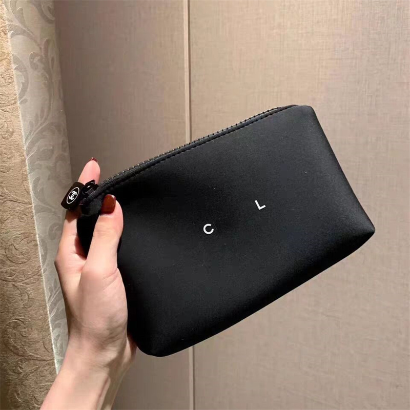

High quality travel cosmetic bag 20 cm clutch ladies nylon non-waterproof cosmetics men's dust bag