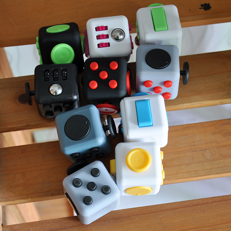 

192PCS/Lot Fidget Cube toys Anti-anxiety Relief Squeeze Magical Decompression toy Wholesale & High Quality Resistance Cube DHL 694 Y2