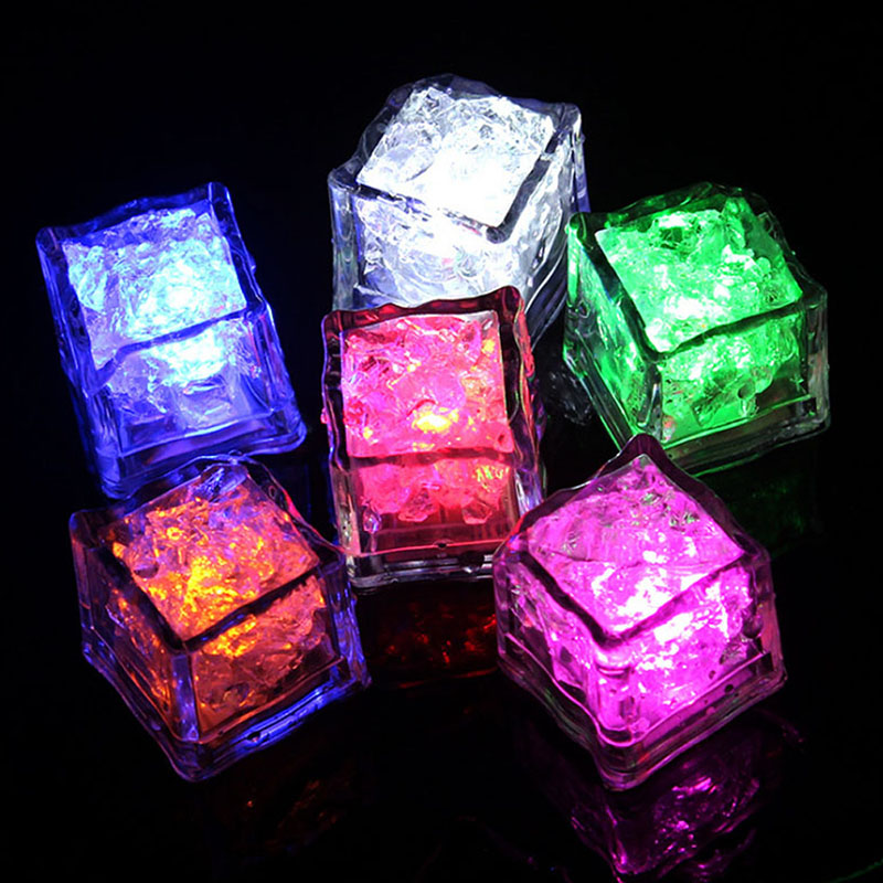 

Novelty LED Glowing Ice Cubes Lighting Slow Flashing Color Changing Light Up Cup Safe Without Switch Wedding Party Bar KTV Halloween Decoration