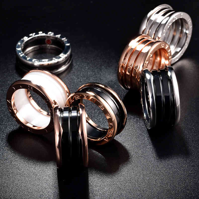 

Band Rings Finger 925 Baojia Silver Little Red Man Charity Black and White Ceramic 18k Rose Gold Couple Spring