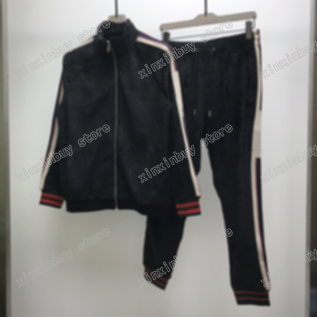 

21ss mens women designers tracksuits Golden velvet fabric Emboss letter print Windbreaker fashion tracksuit men designer breathable zipper black Silver xinxin