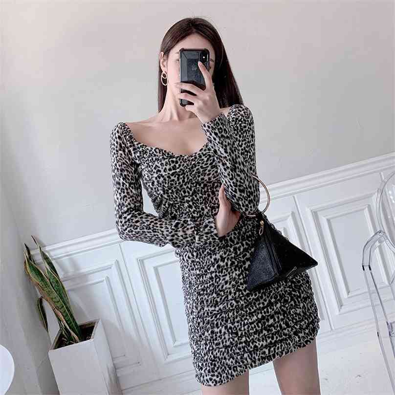 

Autumn Leopard Sexy Mini Dress Ladies Korea Long SLeeve V neck Office dress for women clothing 210602, Leopard grain