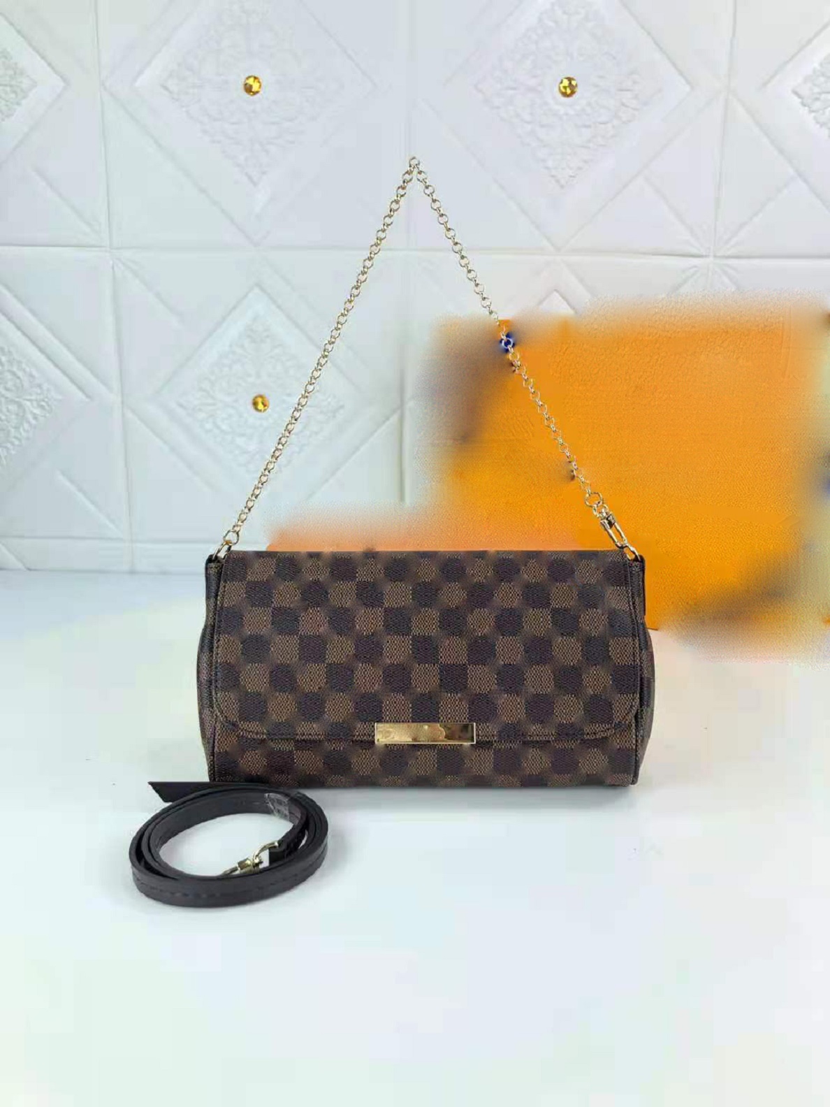 

High quality 2021 luxury designer leather messenger bag ladies handbag fashion retro printed letters one shoulder classic 40718-1, Plaid brown