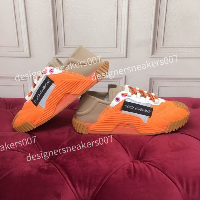 

2021 high low cut top oblique bee boots men womens luxurys shoes fashion pairs technical leather outdoor platform designers Classic b23 sneakers, 20