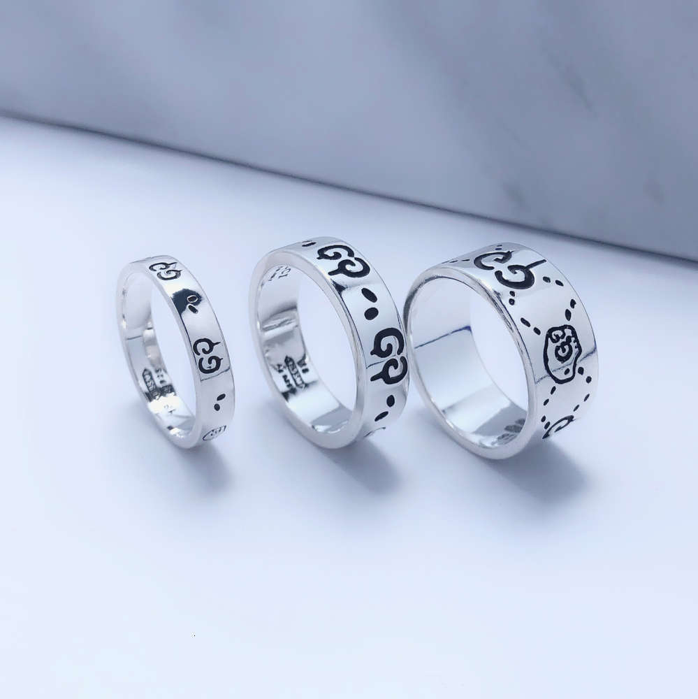 

Ring Gujia 925 silver elf skull couple's double g, one pair of rings worn out