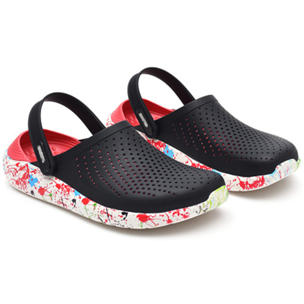 

2021 Women fashion designers Summer Casual sandals Beach Slippers Breathable Hole Flats Male Water Shoes Men, Box