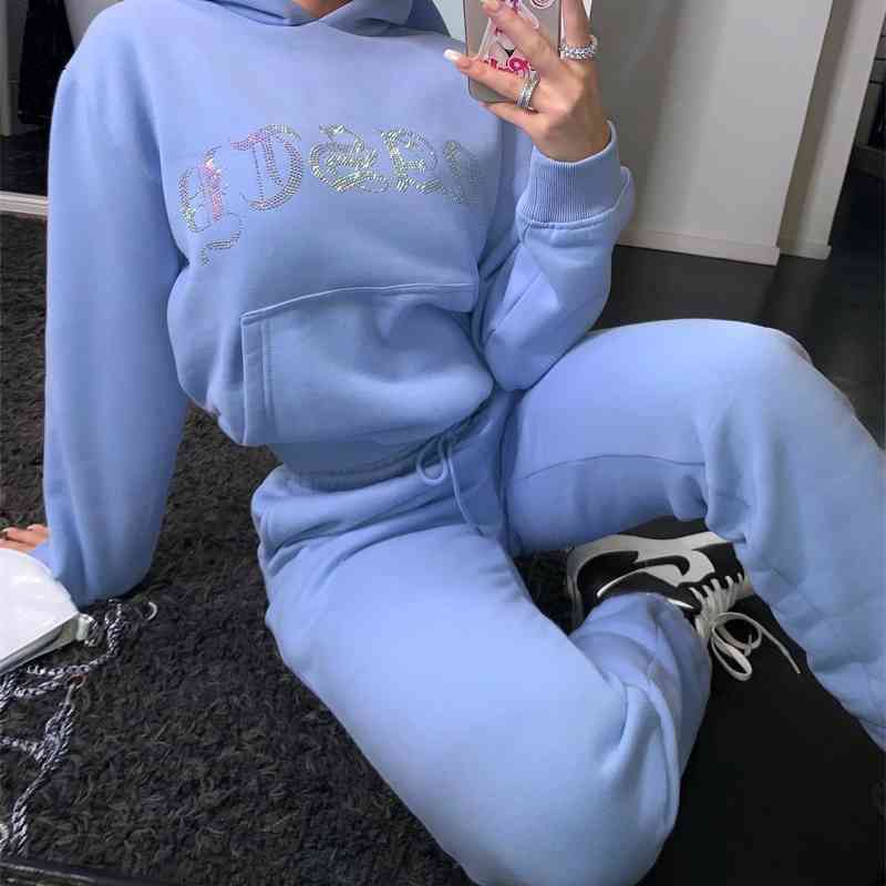 

2020 new large fleece women's sports leisure suit wp9999, Black