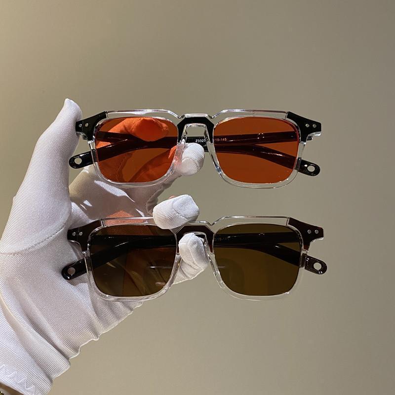 

Outdoor Eyewear 1PCs Small Vintage Retro Shades Rectangle Sunglasses UV400 Metal Square Frame Clear Lens Sun Glasses Men Women Goggles