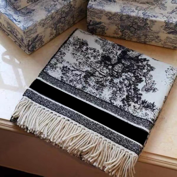 

Scarf designer luxurys high quality scarf soft elastic Valentines Day Christmas Halloween fashion gift exquisite appearance Scarfs designes