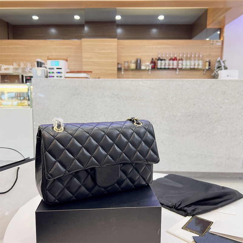 

Designer Women's Shoulder Bags Leather Double Flaps Diamond Lattice Quilted Chain Crossbody Bags Fashion Classic, Red