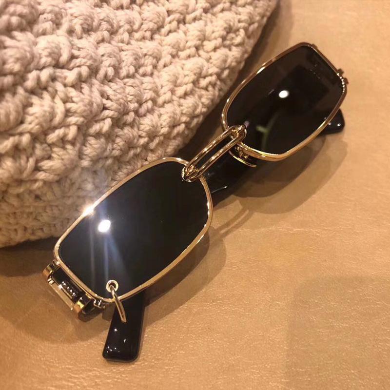 

Beliebte Mode Schwere Rechteck Frauen Luxus Sonnenbrille Marke Designer Vintage Punk Mnner Shades UV40 Fashion Sunglasses Frames