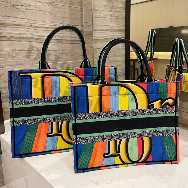 

Young Women Artwork Colorful Totes Handbags High Capacity Square Shape Fashion Armpit Hand Bags For Ladies Luxury Designer Leopard Handbag lady, Make up the difference