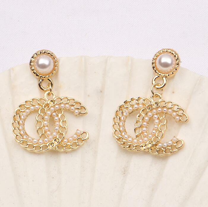 

Luxury Car Keychain Bag Pendant Charm Jewelry Flower Key Ring Holder for Women Men Fashion PU Leather Animal Tassels Key Chain Accessories