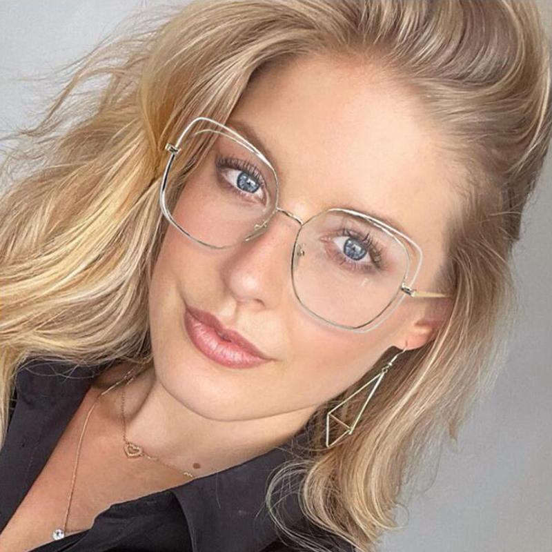 

Fashion Sunglasses Frames 2021 Metal Hollow Square Anti-blue Glasses Women Vintage Optical Transparent Eyeglasses Frame Female Spectacles