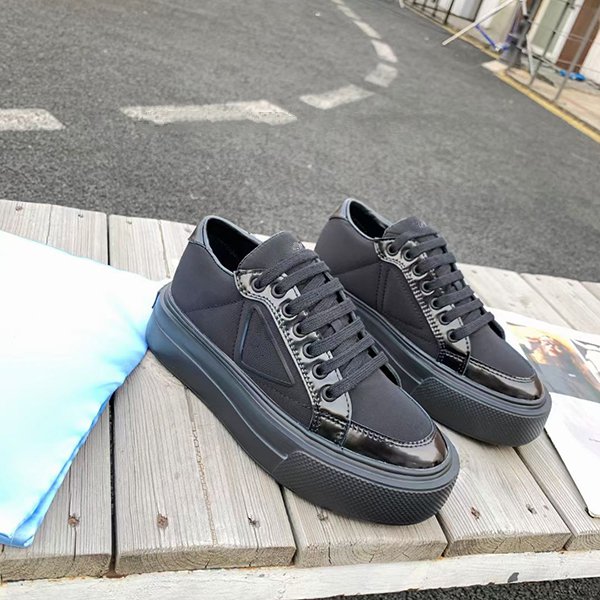 

Dio mens Designer sneakers unisex trainers running for men womens runners flats Genuine Leather brand racer luxury shoes MJH0001