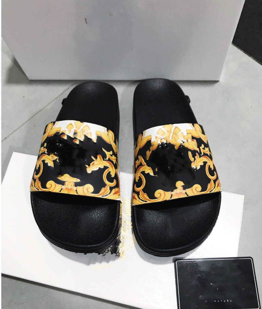 

Paris Women luxurys designers sandals Slippers fashion Summer Girls Beach womens sandal Slides Flip Flops Loafers Sexy Embroidered shoes lar, Black