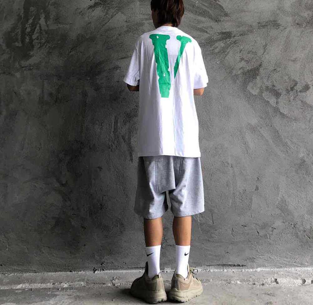

chao brand edison chen, , the same summer big v green vlones short sleeve t-shirt for men and women, White