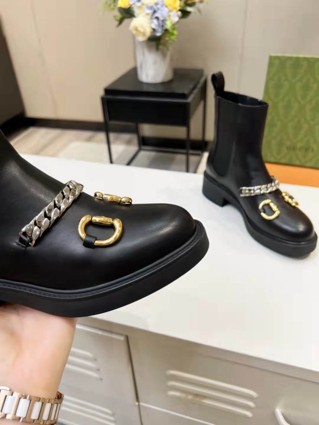 

Women mid-top boots designer luxury metal buckle letter thick heel flat boots black and white zipper lace up casual shoes large size 41, Black style 2