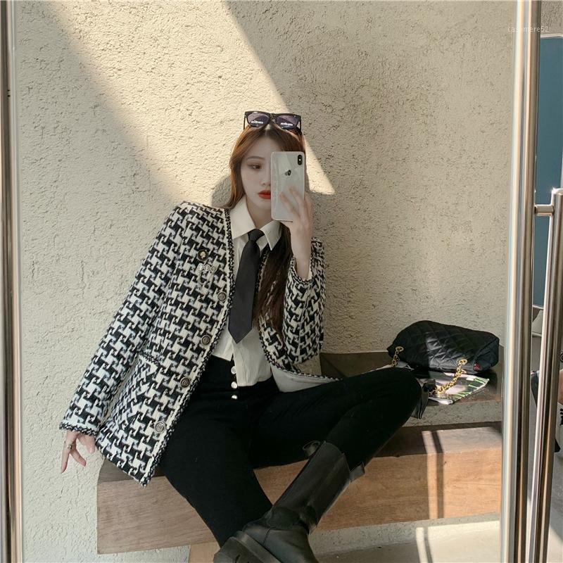 

Elegant Autumn Winter Plaid Women Blazer Coat Korean Causal Long Sleeve Tweed Short Office Ladies Pocket Suit Women's Jackets, Shirt and tie