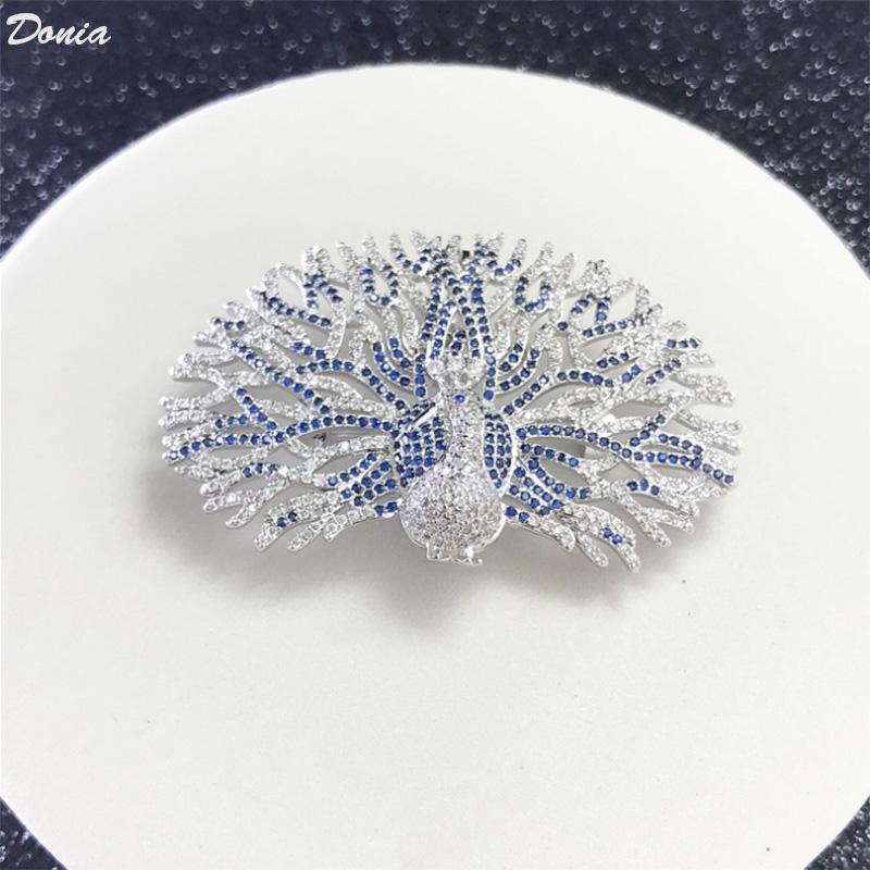 

Pins, Brooches Donia Jewelry Fashion Luxury Peacock Brooch Copper Micro-inlaid Zircon Ladies Scarf Pin High-end Gifts, Gray