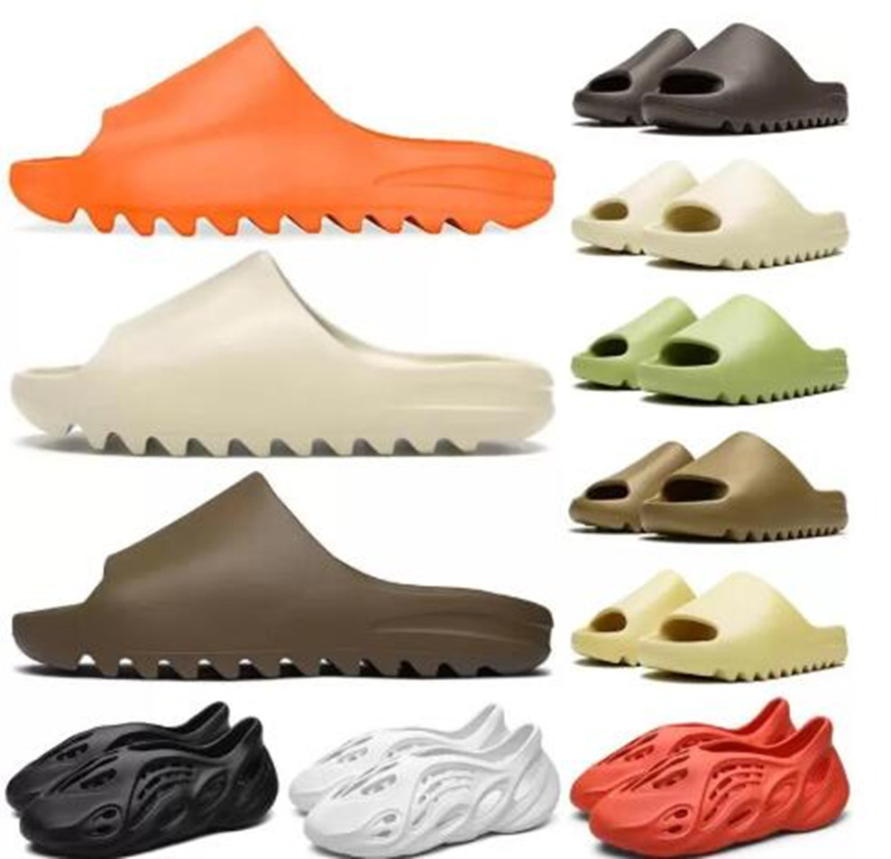 

Fashion Kanyes Slides 2021west Men Women Resin Bone Earth Brown Desert Sand Eva Foam Mens Slipper Slippers Sandals NHO YEZZIES YEEZIES BOOST, Black
