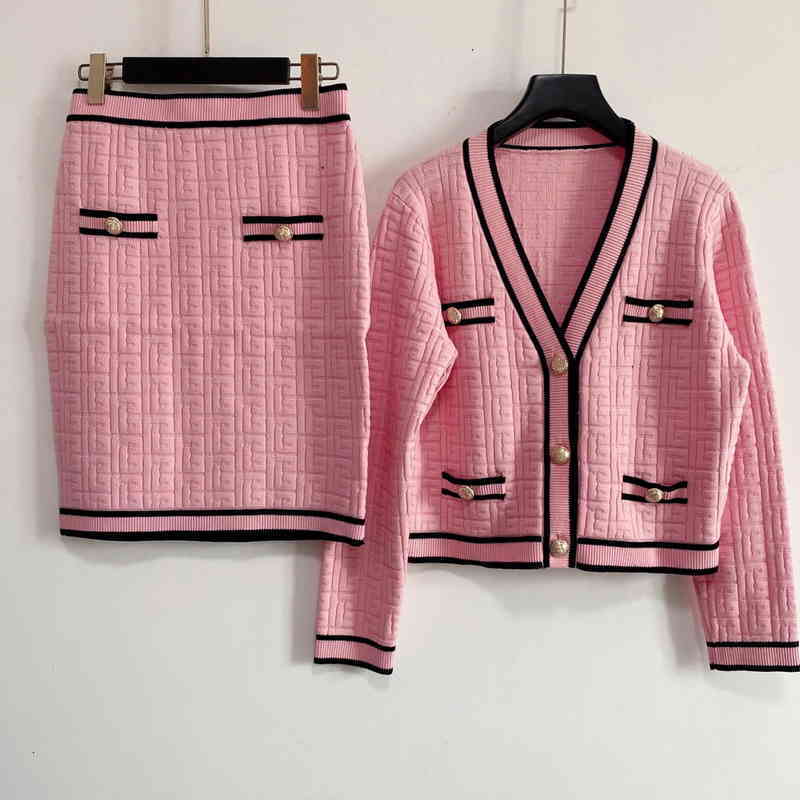 

Skir Sweater Casual 2021 Drs Summer Two Piec Skirt Short Sv Knitted Cloth Luxury Digner Cloth Causual Wear Knitting Clothing 2 Different KJX0, White skirt set