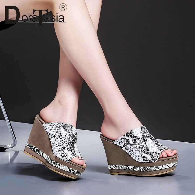 

Slippers DORATASIA Big Size 32-43 Snake Veins Genuine Leather Ladies Wedges High Heels Shoes Woman Casual Party Summer, Black