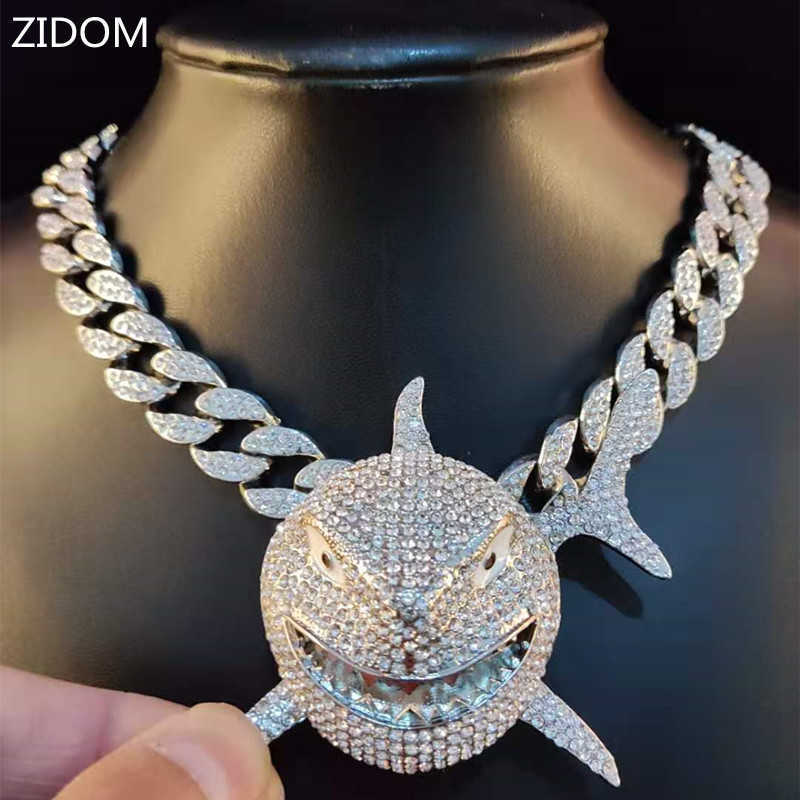 

Big Size Shark Pendant Necklace For Men 6IX9INE Hip Hop Bling Jewelry With Iced Out Crystal Miami Cuban Chain fashion jewelry X0707