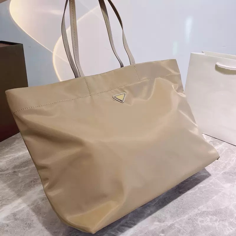 Designer Bags Nylon Women Shopping Bag Plain Fashion Classic Totes Big Capacity Handbags Triangular with Letters