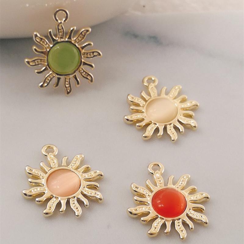 

Charms 10pcs 18x21mm Rhinestone Sun For Jewelry Making Earring Pendant Bracelet And Necklace Charm, Bronze;silver
